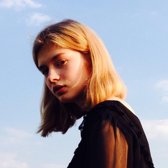 Meet your Posher, Anita - Picture 1 of 1